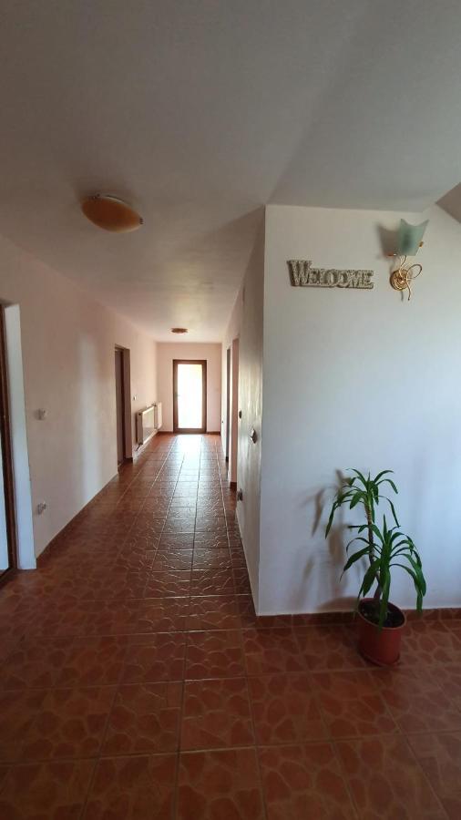 Popasul Galesean Hotel Galeşu Kültér fotó