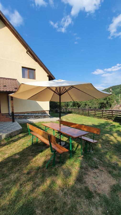 Popasul Galesean Hotel Galeşu Kültér fotó