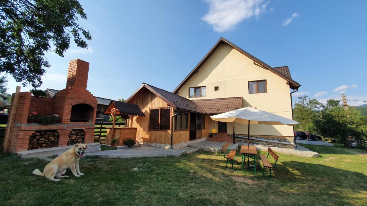Popasul Galesean Hotel Galeşu Kültér fotó